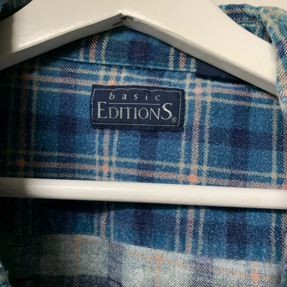 Basic flannel with pattern - Picture 3 of 3